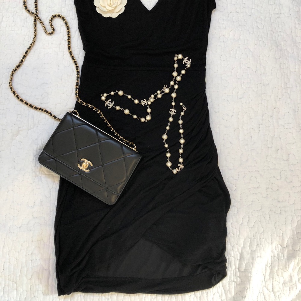 Clothes - Picture 2 of 3